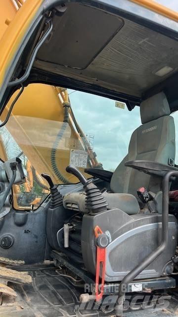 Hyundai 210LC-9 Rupsgraafmachines