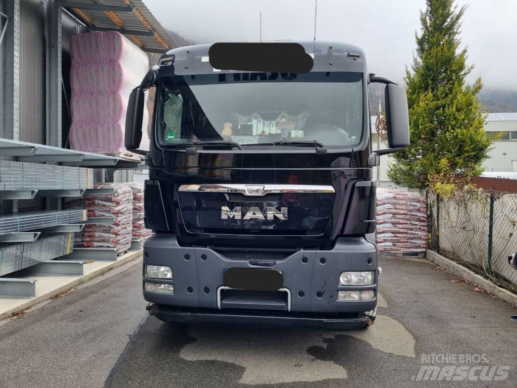 MAN TGS 26.400 Vlakke laadvloer met kraan