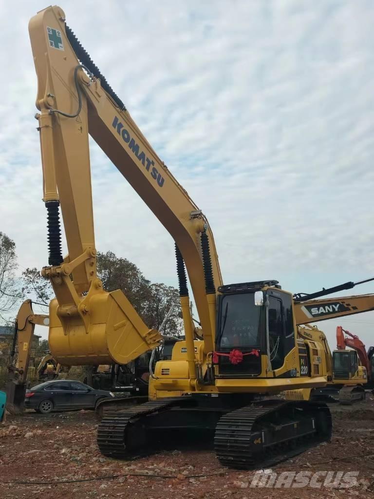 Komatsu PC 200-8 Rupsgraafmachines