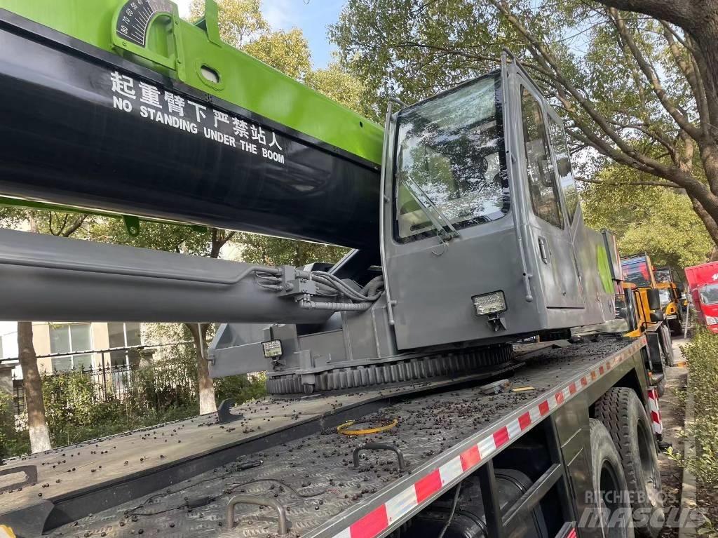 Zoomlion ZVT700 Kranen voor alle terreinen