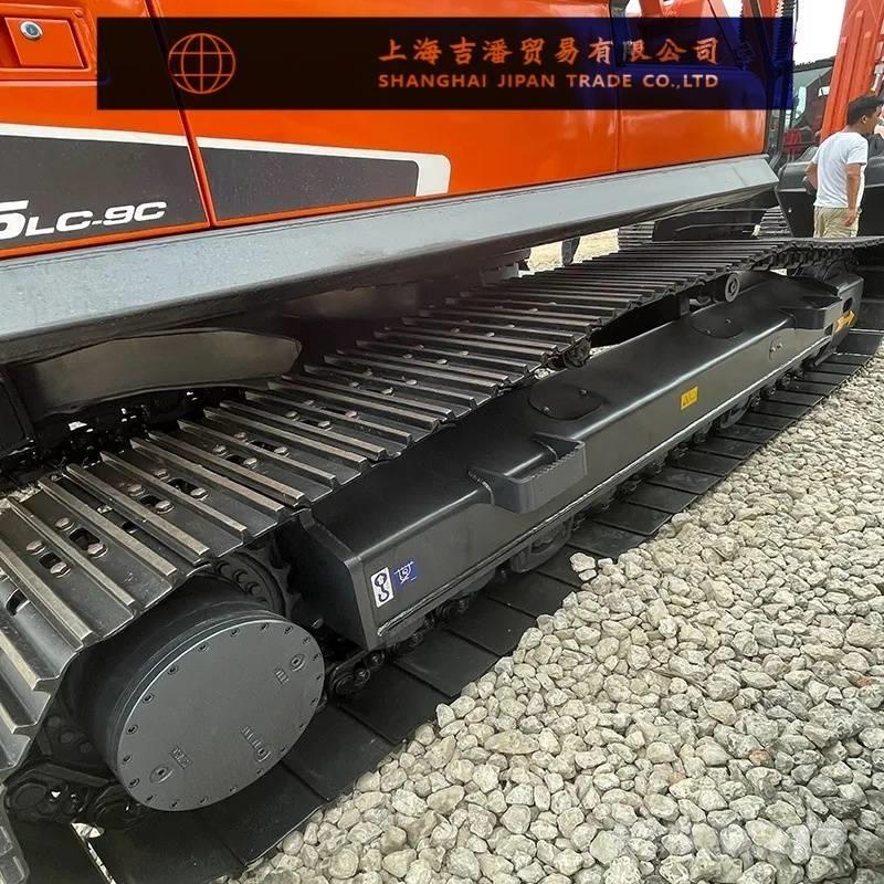 Doosan DX 225 Rupsgraafmachines