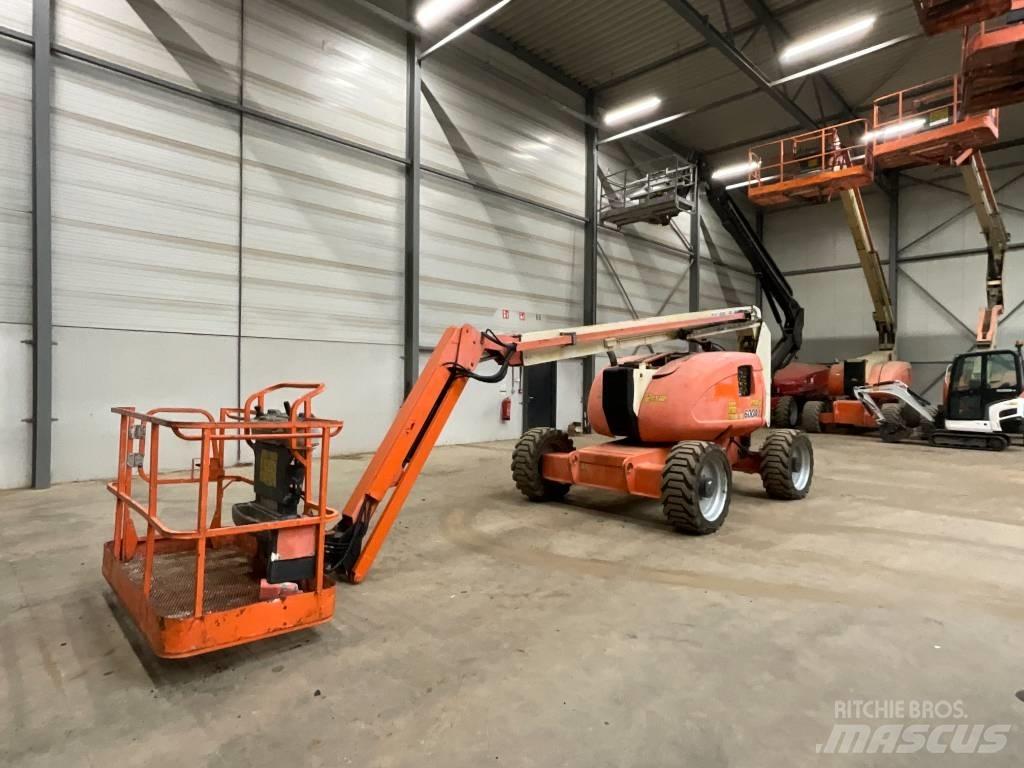 JLG 600 AJ Knikarmhoogwerkers