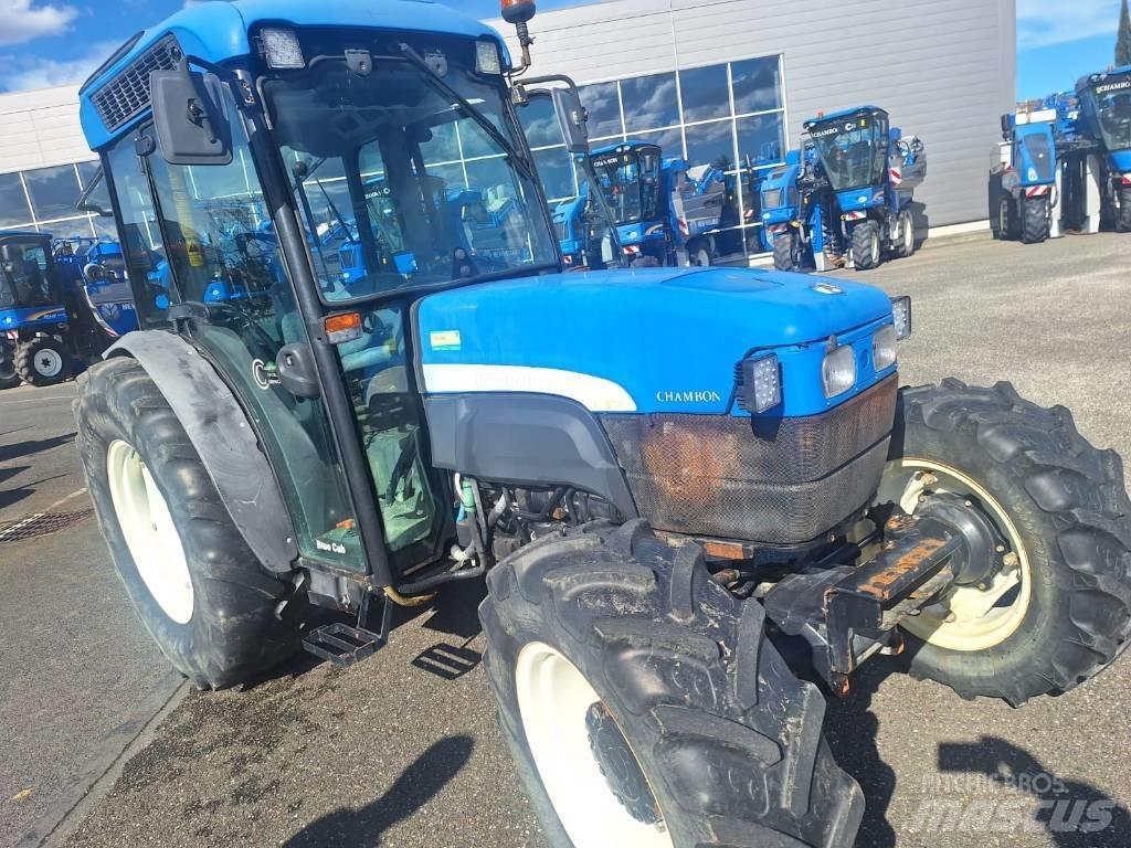 New Holland TNF 85A Tractoren