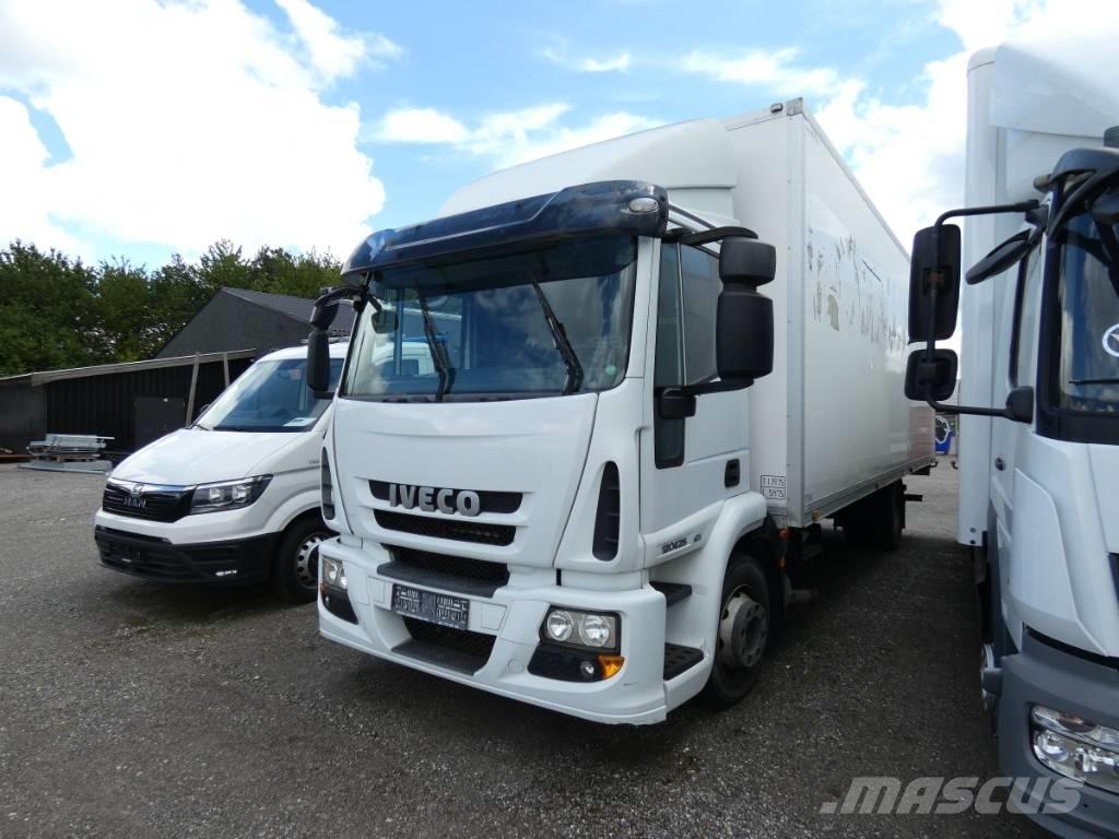 Iveco 120E 25 Bakwagens met gesloten opbouw