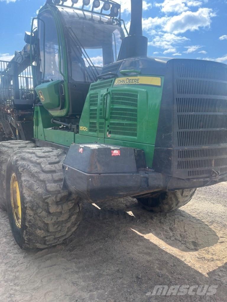 John Deere 1510 G Uitrijwagens