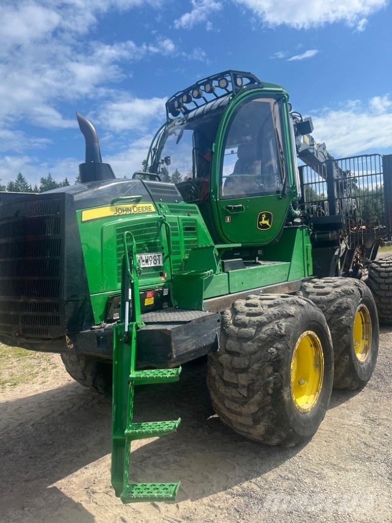 John Deere 1510 G Uitrijwagens