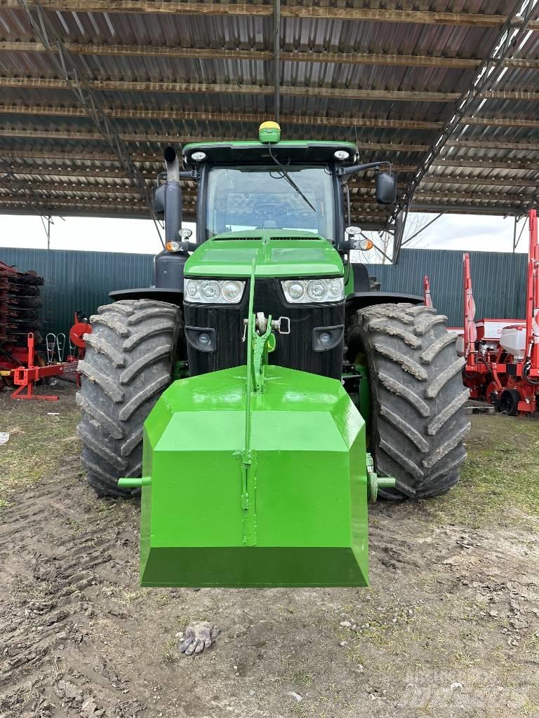 John Deere 8360 R Tractoren