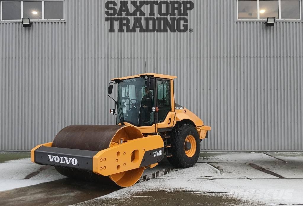 Volvo SD160 B, Vält Bandenwalsen