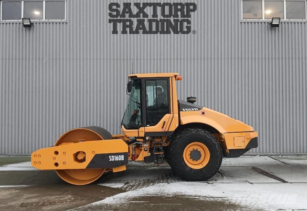 Volvo SD160 B, Vält Bandenwalsen