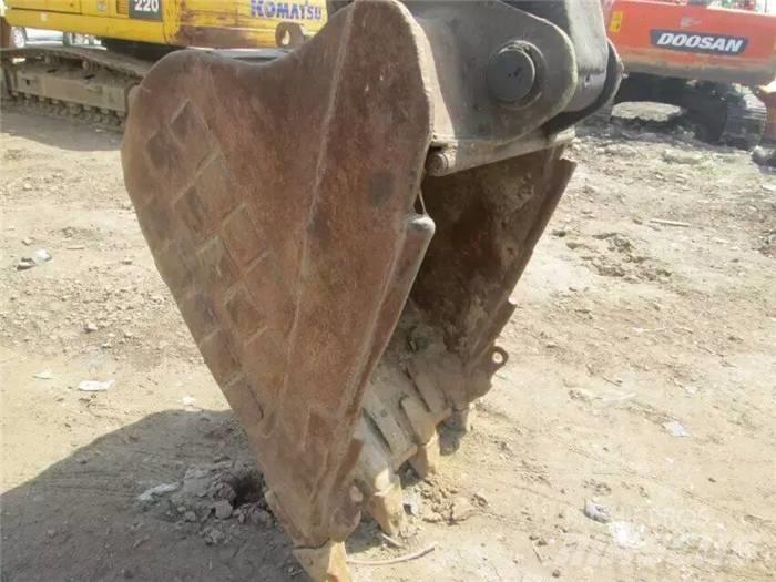 CAT 320 C Rupsgraafmachines