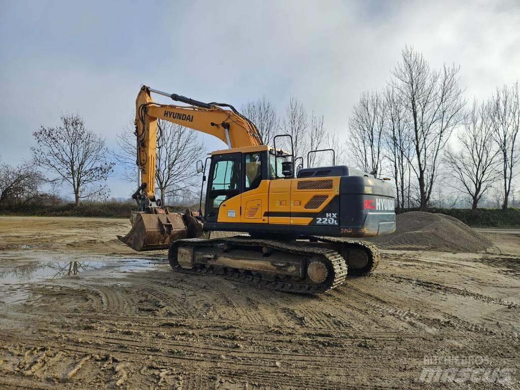 Hyundai HX 220 L Rupsgraafmachines