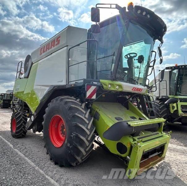CLAAS TRION 530 Maaidorsmachines
