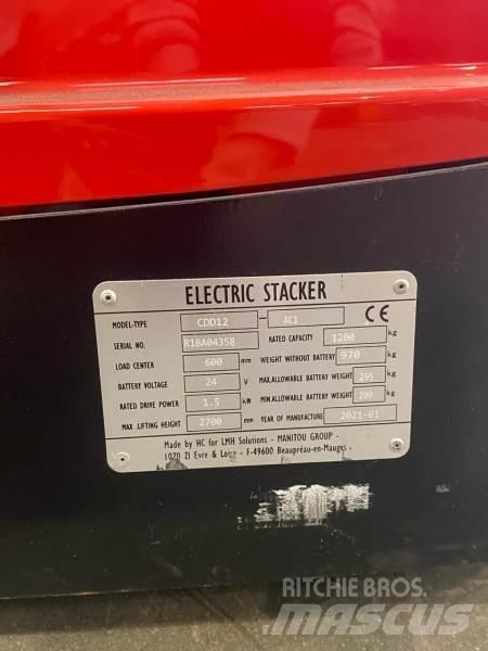 Manitou CDD12 AC1 Zelfrijdende stapelaars