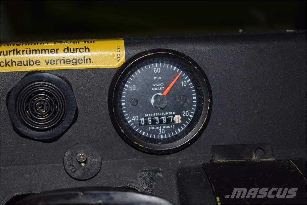 CLAAS Jaguar 820 Zelfrijdende veldhakselaars