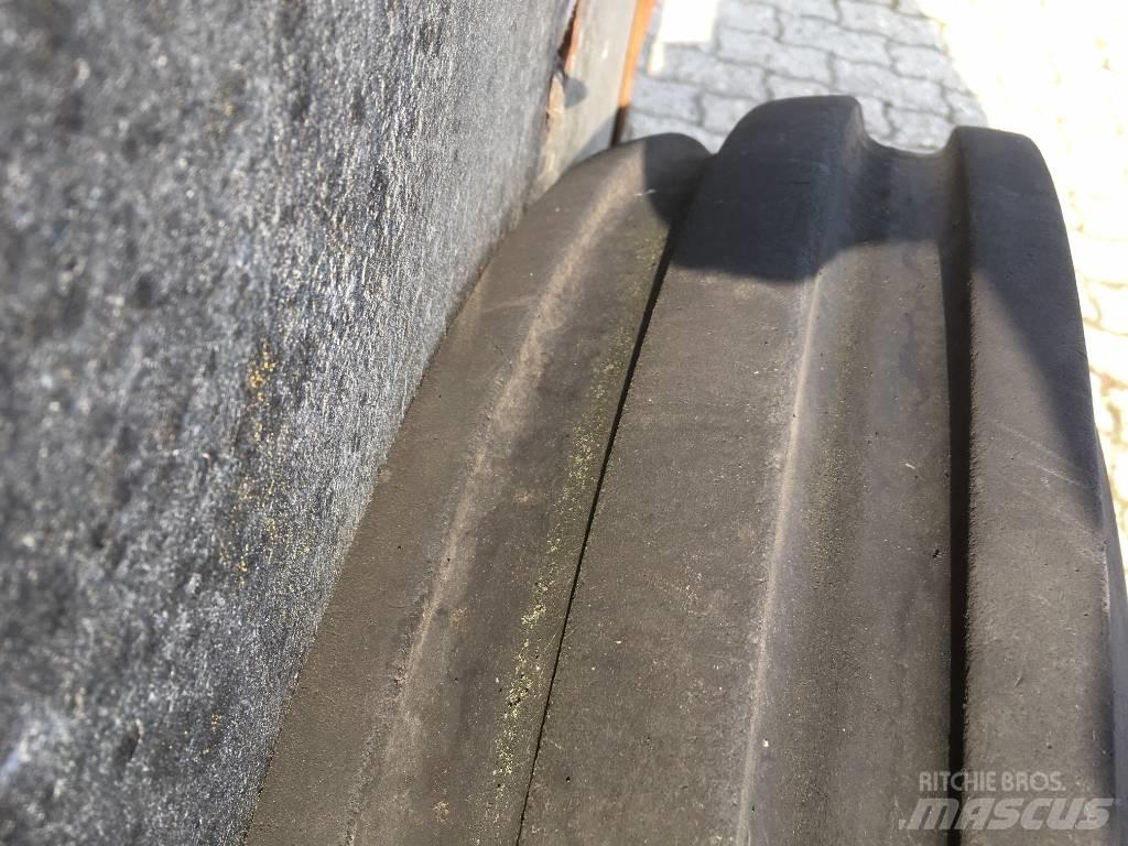 BKT 7.50 R 16 + velg Banden, wielen en velgen