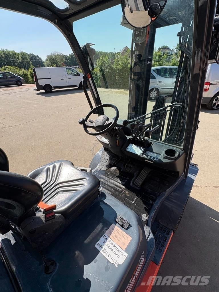 Toyota 8 FDF 25 Diesel heftrucks