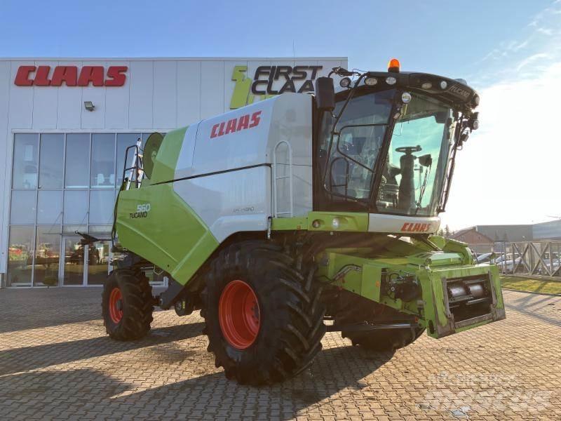CLAAS TUCANO 560 Maaidorsmachines