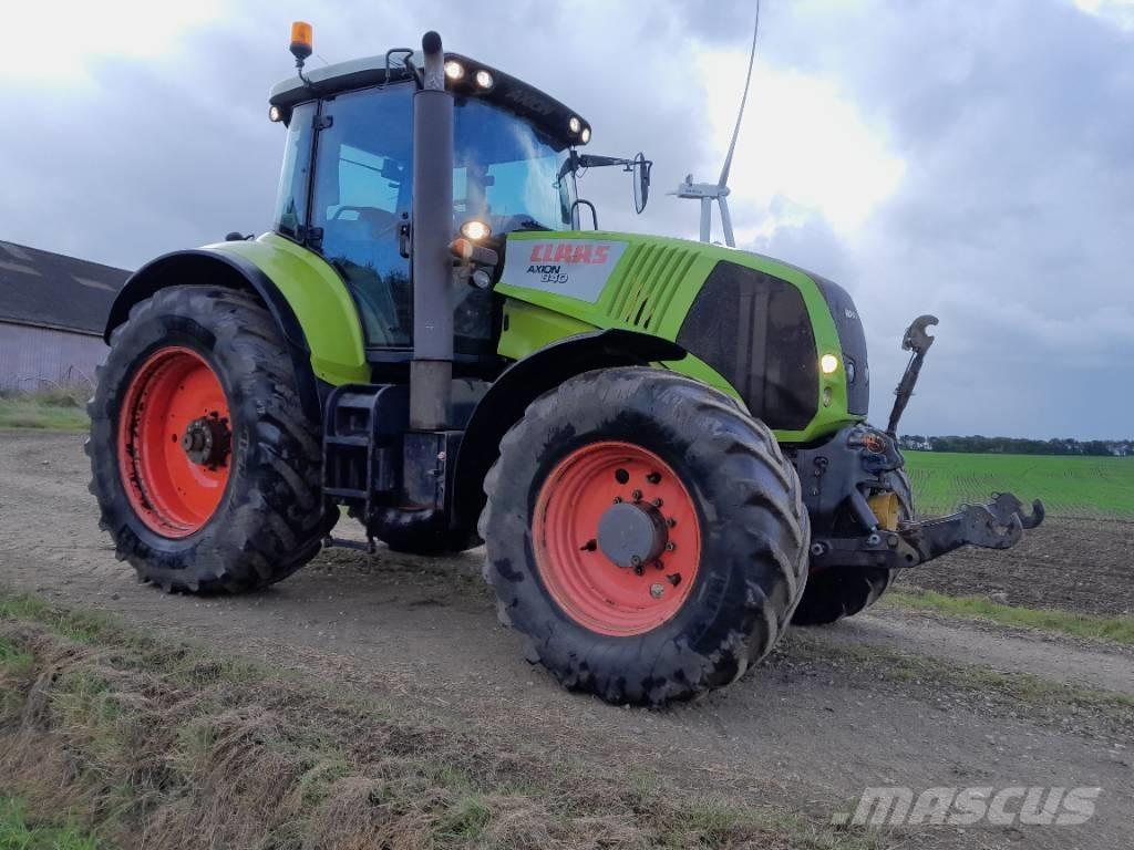 CLAAS 840 C-Matic Tractoren