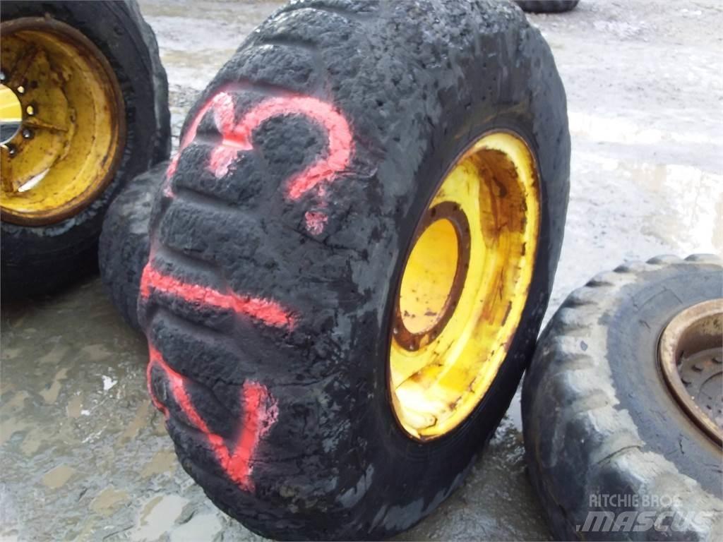 Nokian ELS 17,5x25 Banden, wielen en velgen