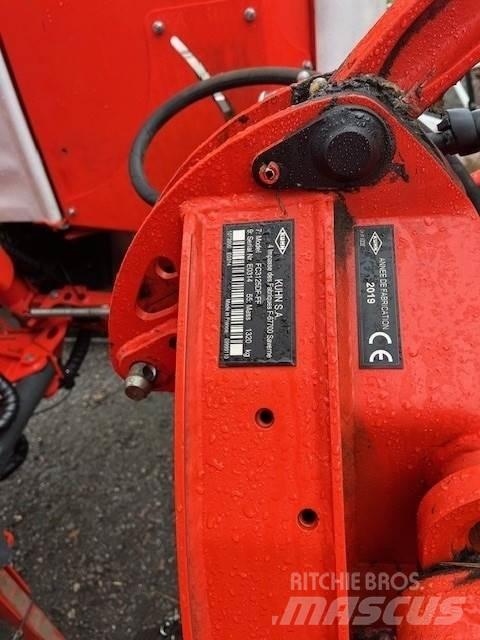 Kuhn FC 3125 DF FF Maaikneuzers