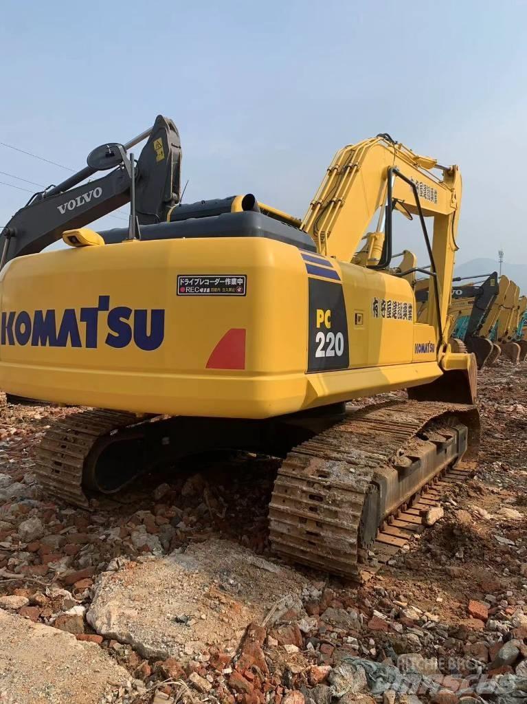 Komatsu PC 220-8 Midigraafmachines 7t - 12t