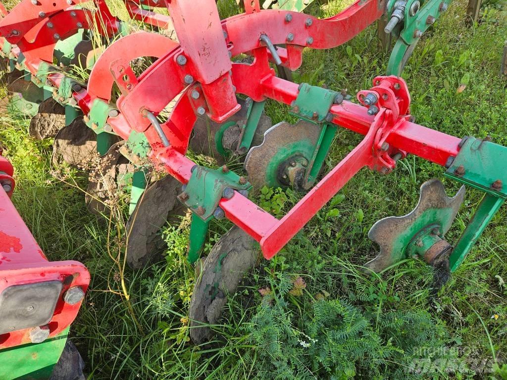 Unia Cross L 300 Beitelploeg