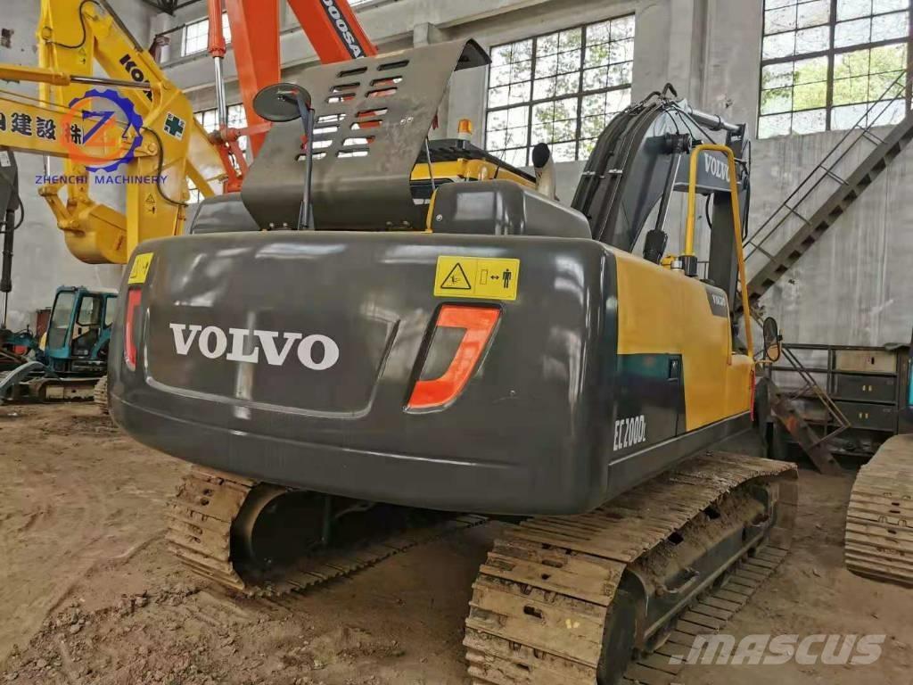 Volvo EC 200 Rupsgraafmachines