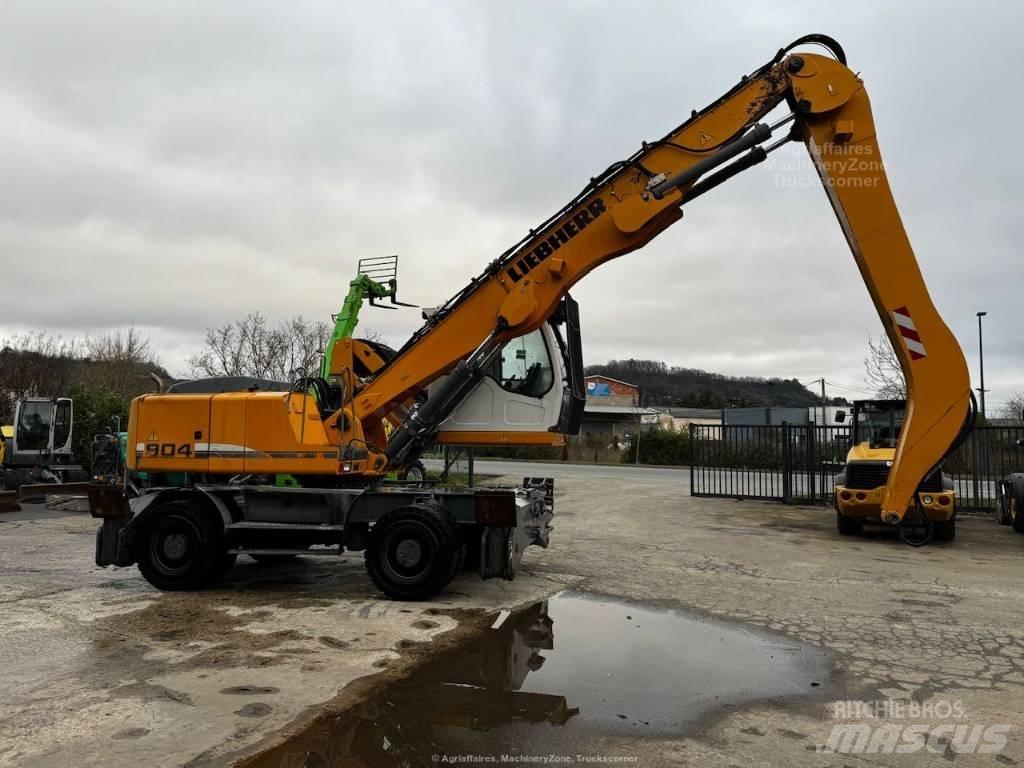 Liebherr A 904 C Wielgraafmachines