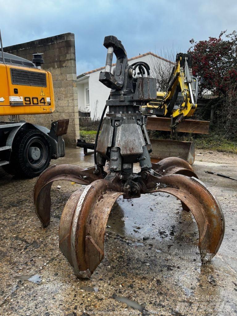 Liebherr A 904 C Wielgraafmachines