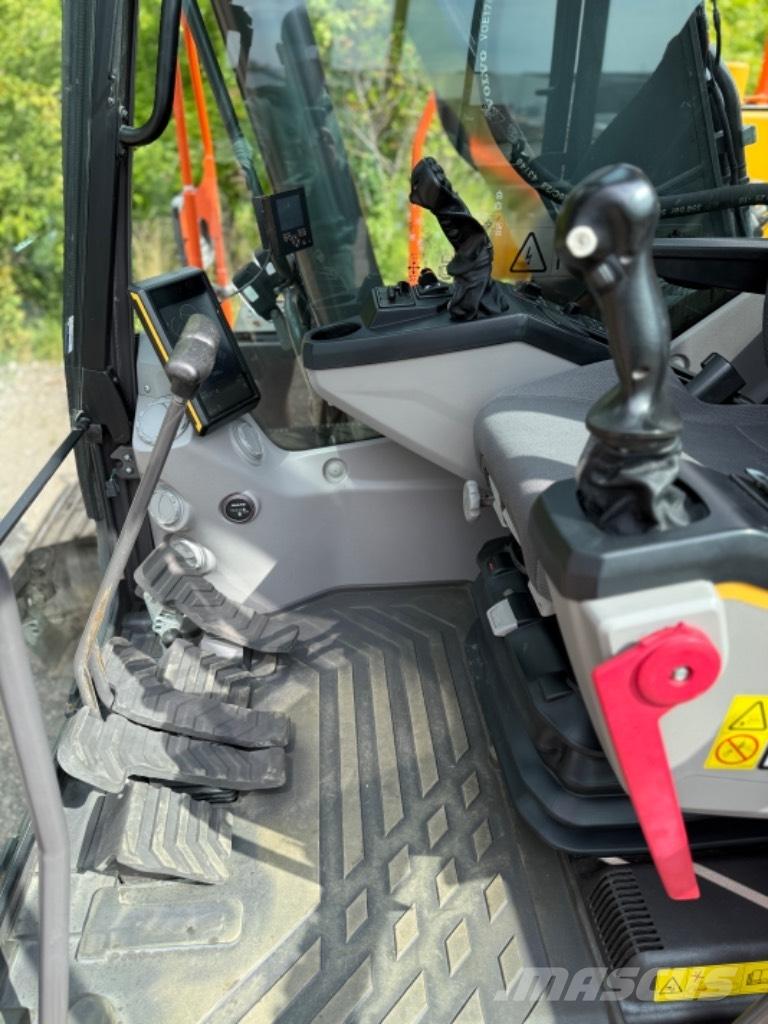 Volvo EC 220 EL Rupsgraafmachines
