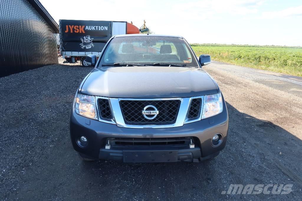 Nissan NAVARA Bestelwagens met open laadbak