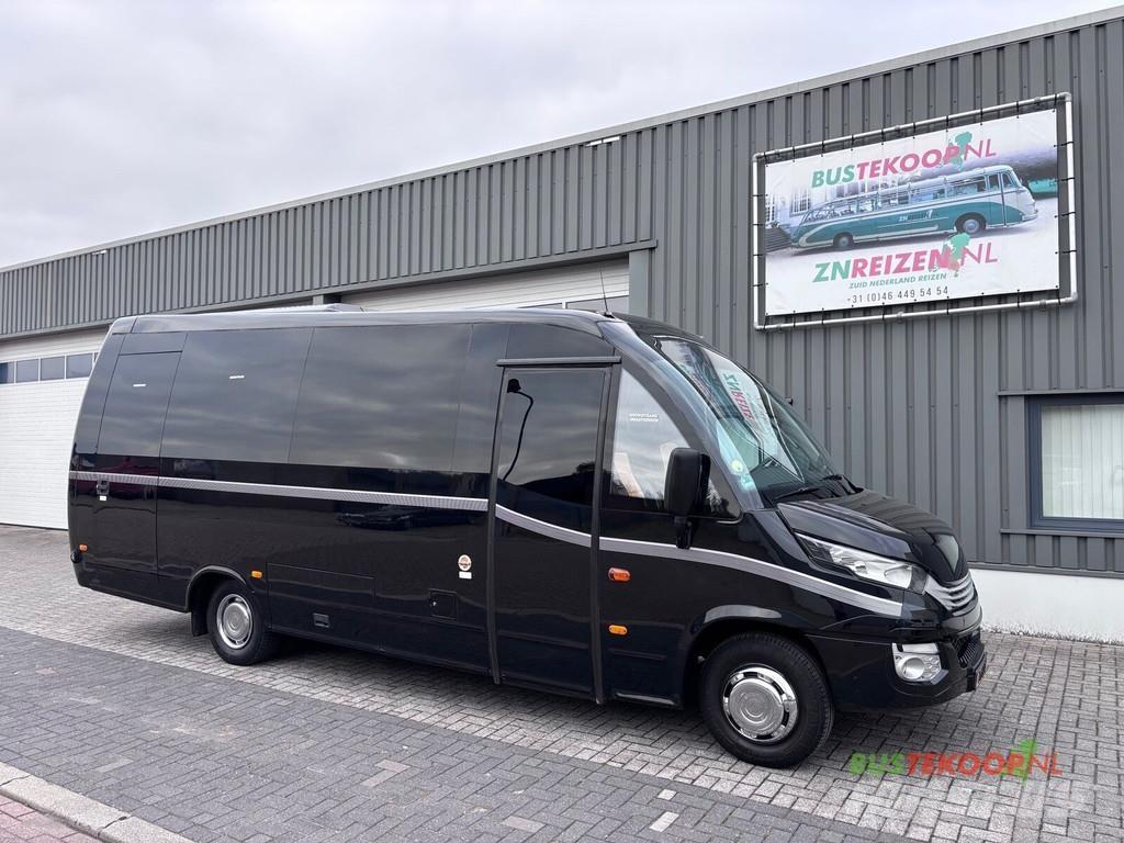 Iveco UNVI Compa Touringcar