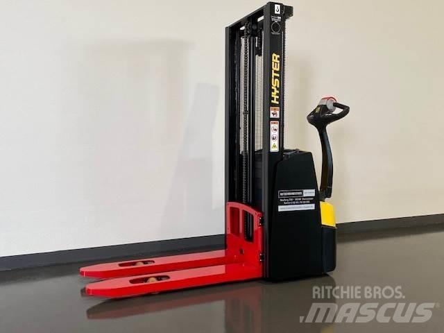 Hyster S1.2E Meeloop stapelaar