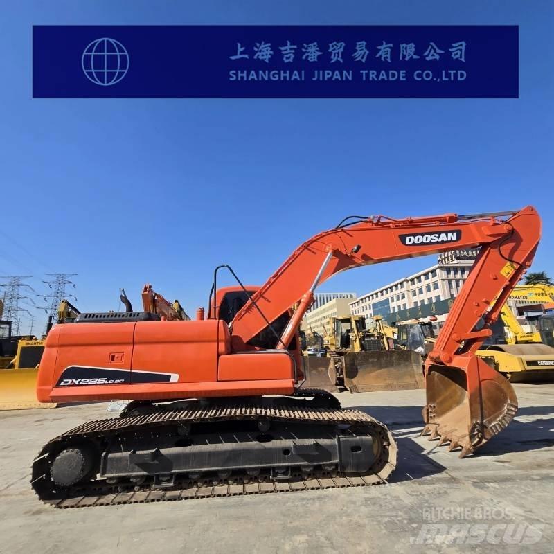 Doosan DX 225 RB Rupsgraafmachines