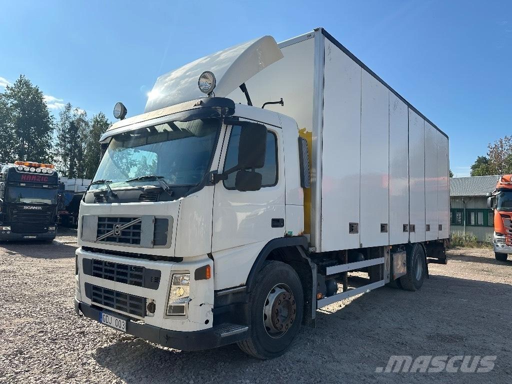 Volvo FM9 Skåpbil Bakwagens met gesloten opbouw