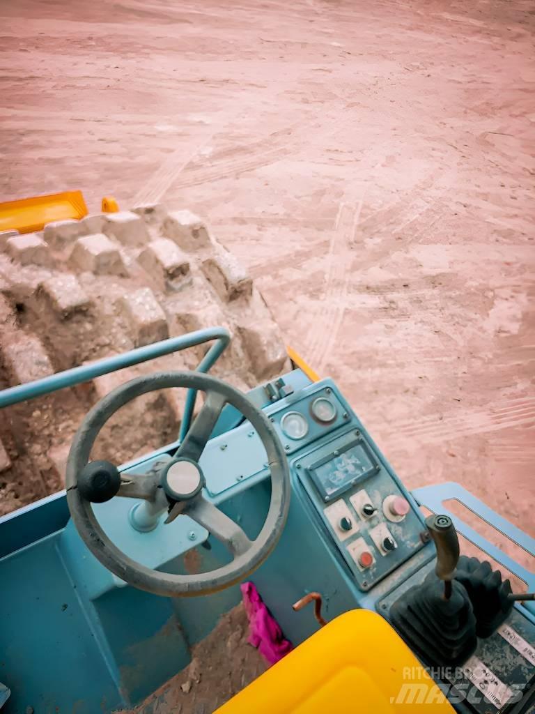 Bomag BW 213 P D B-3 Trilrolwalsen