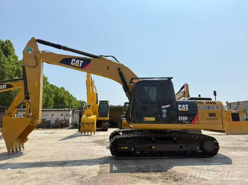 CAT 320D Rupsgraafmachines