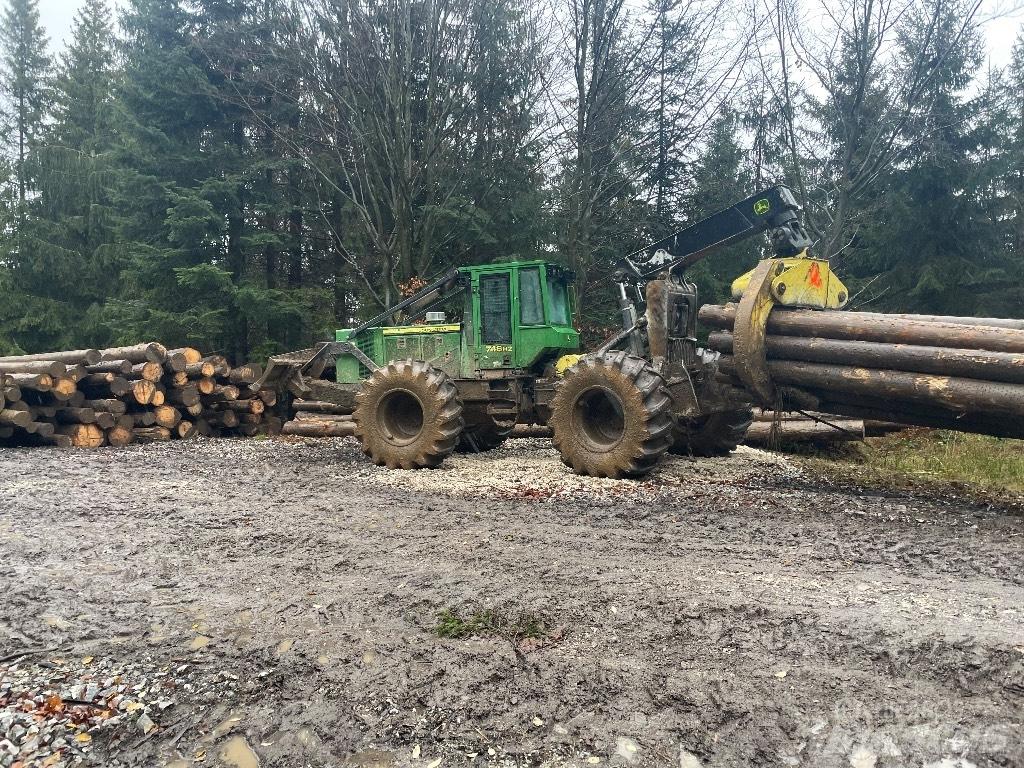 John Deere 748 H II Bosbouw tractoren