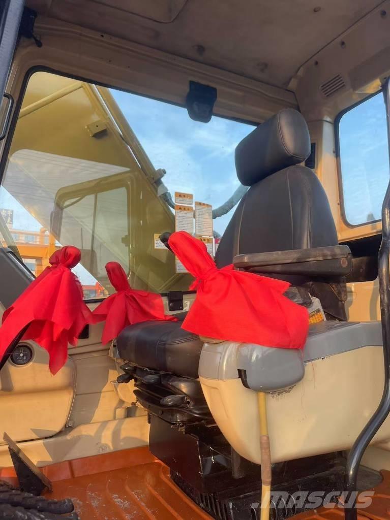 CAT 320 B Rupsgraafmachines