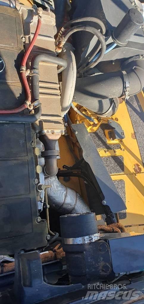 Bell B 45 E Knik dumptrucks