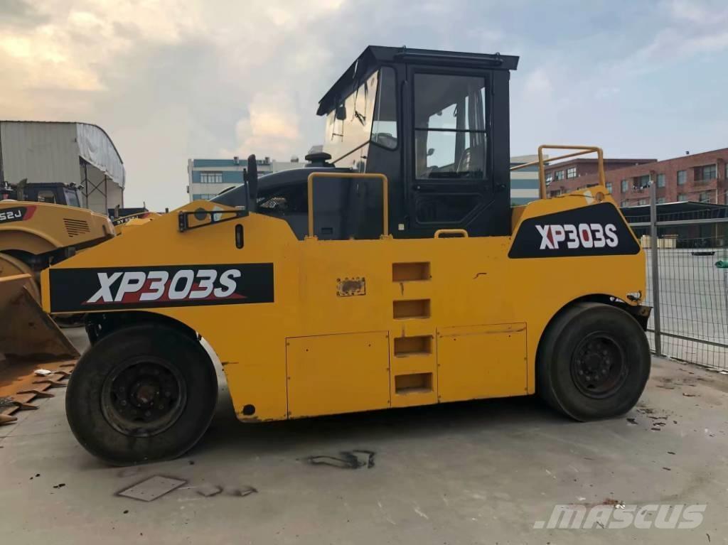 XCMG XP303 Bandenwalsen