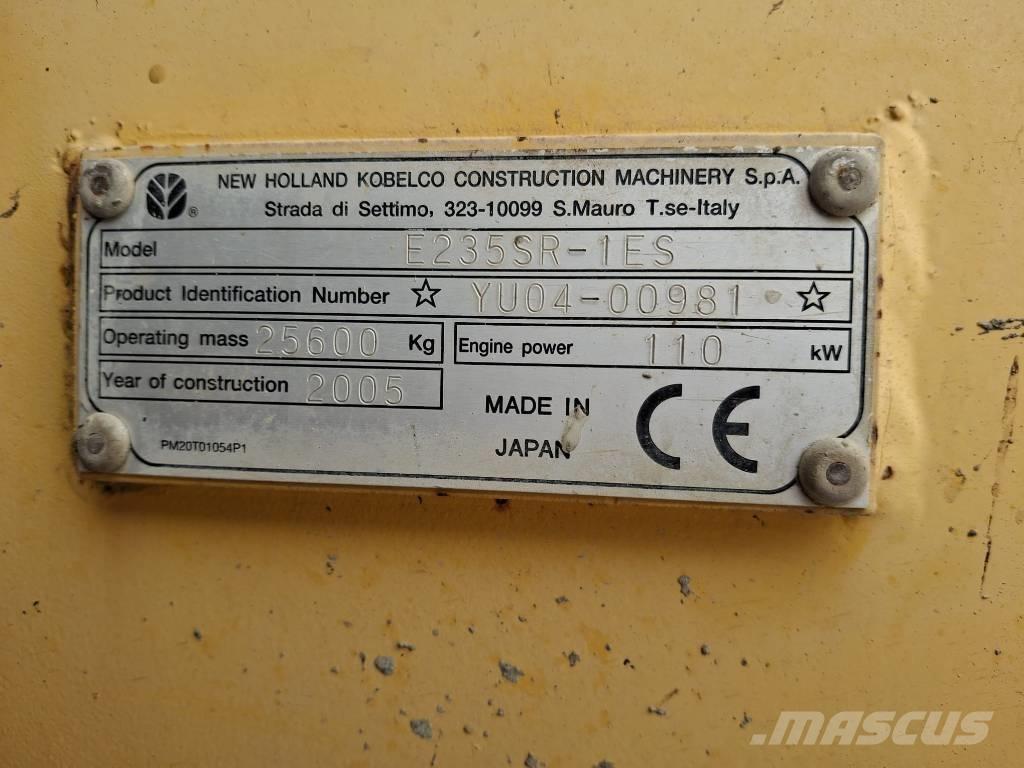 New Holland E 235 SR Rupsgraafmachines