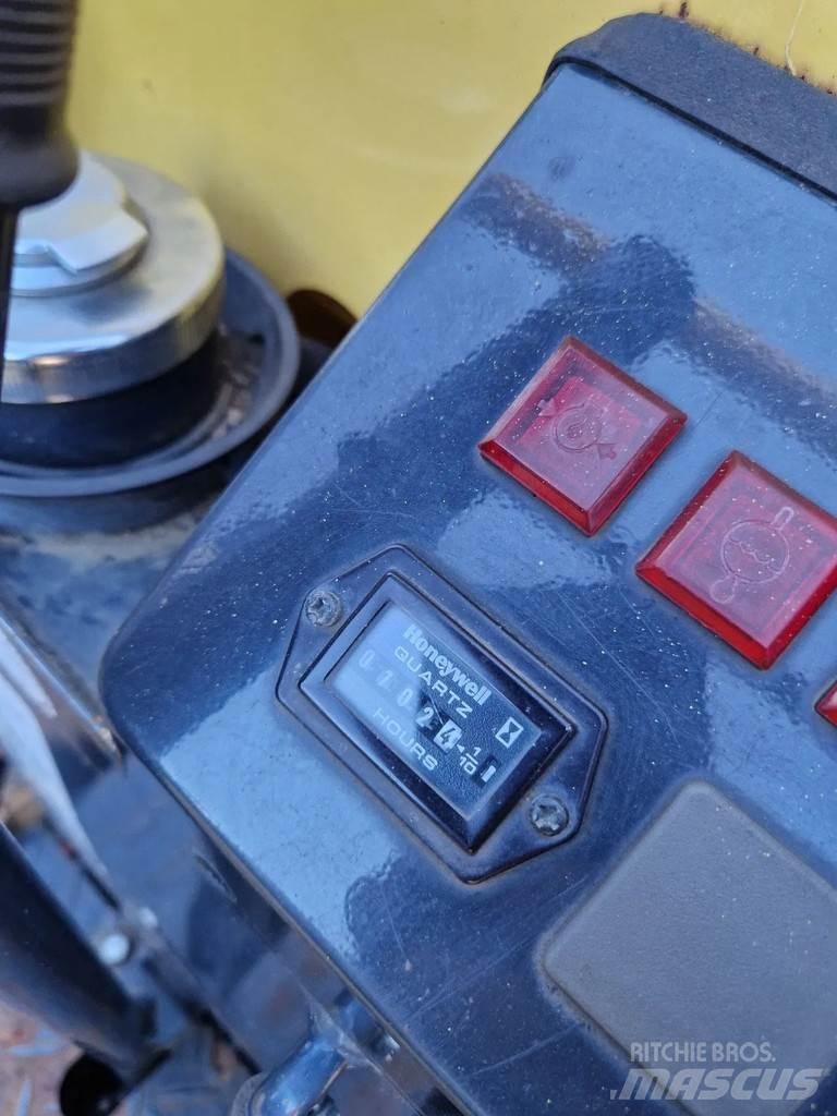 Yanmar C12R-B Rupsdumpers