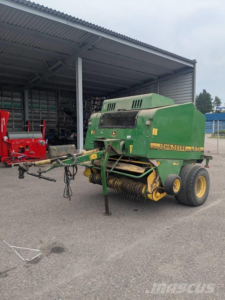 John Deere 575 Ronde-balenpersen