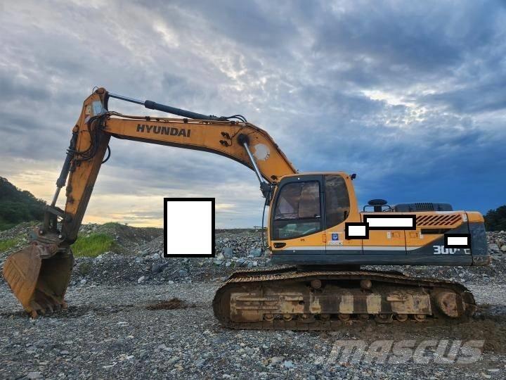 Hyundai Robex 300 LC Rupsgraafmachines