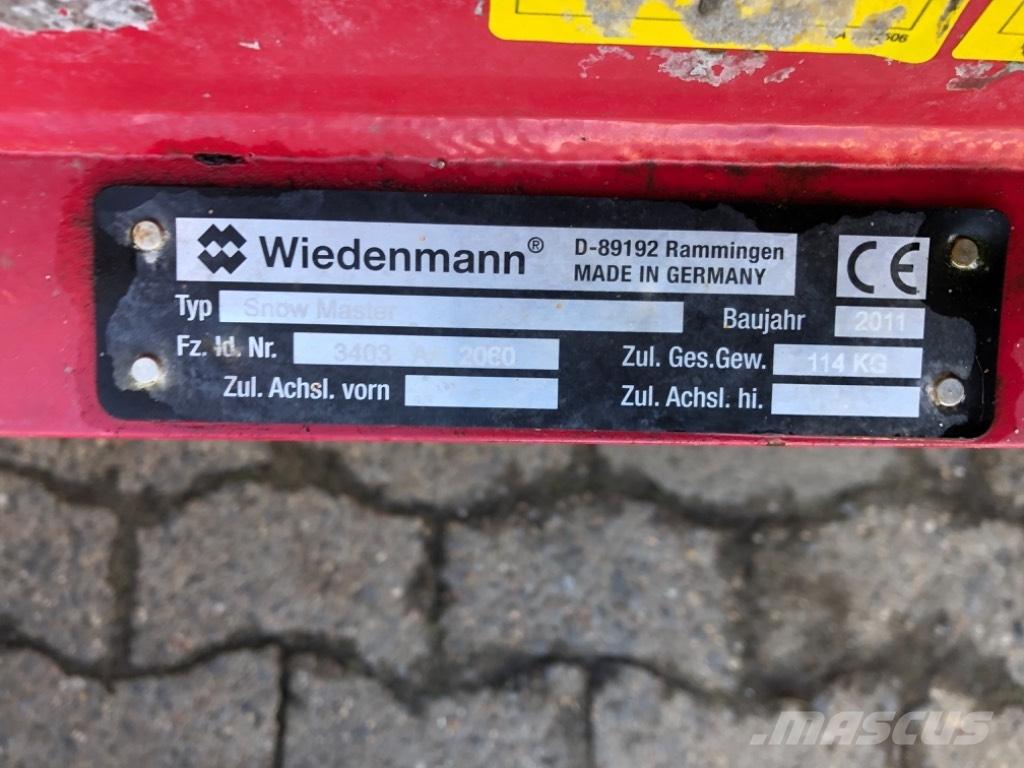 Shibaura ST 324 HST Compacttrekkers