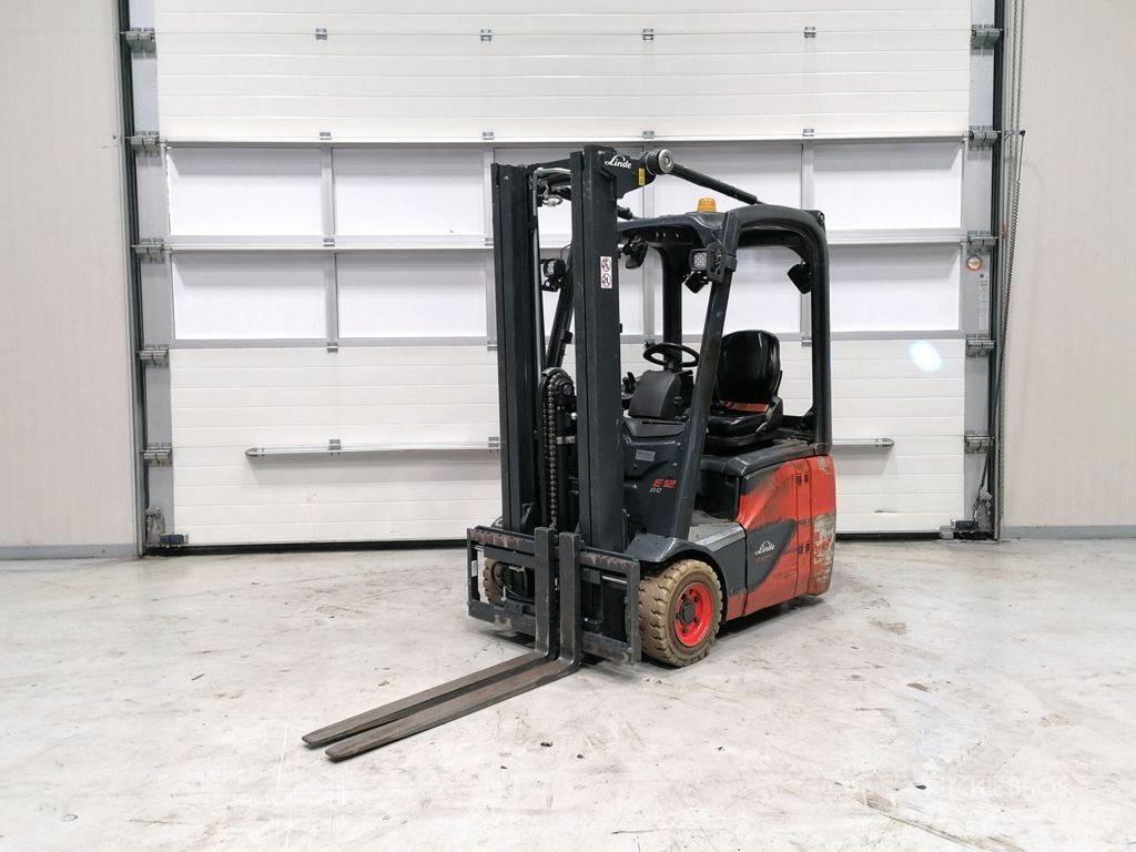 Linde E12-02 Elektrische heftrucks