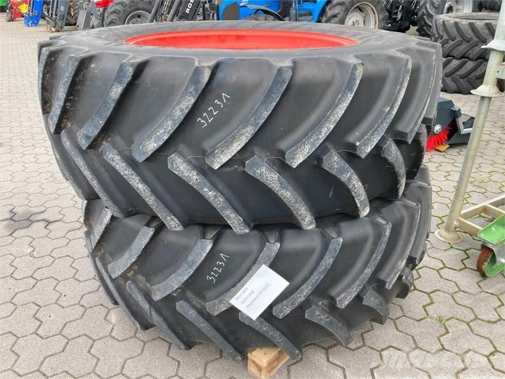 Mitas 2x 650/65R42 Overige accessoires voor tractoren