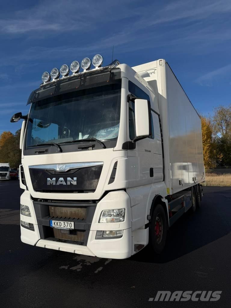 MAN TGX 26.480 6x2 Bakwagens met gesloten opbouw