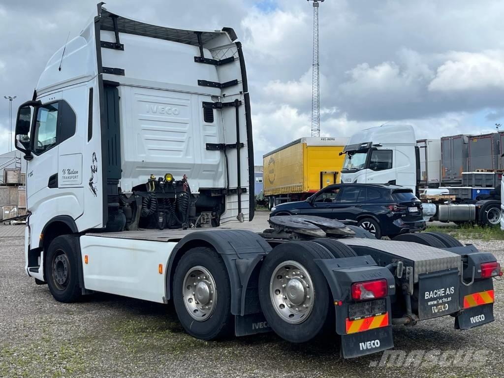 Iveco S-Way 570 Trekkers